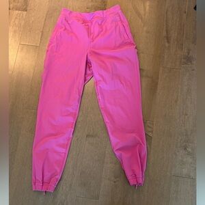 Lululemon adapt Joggers